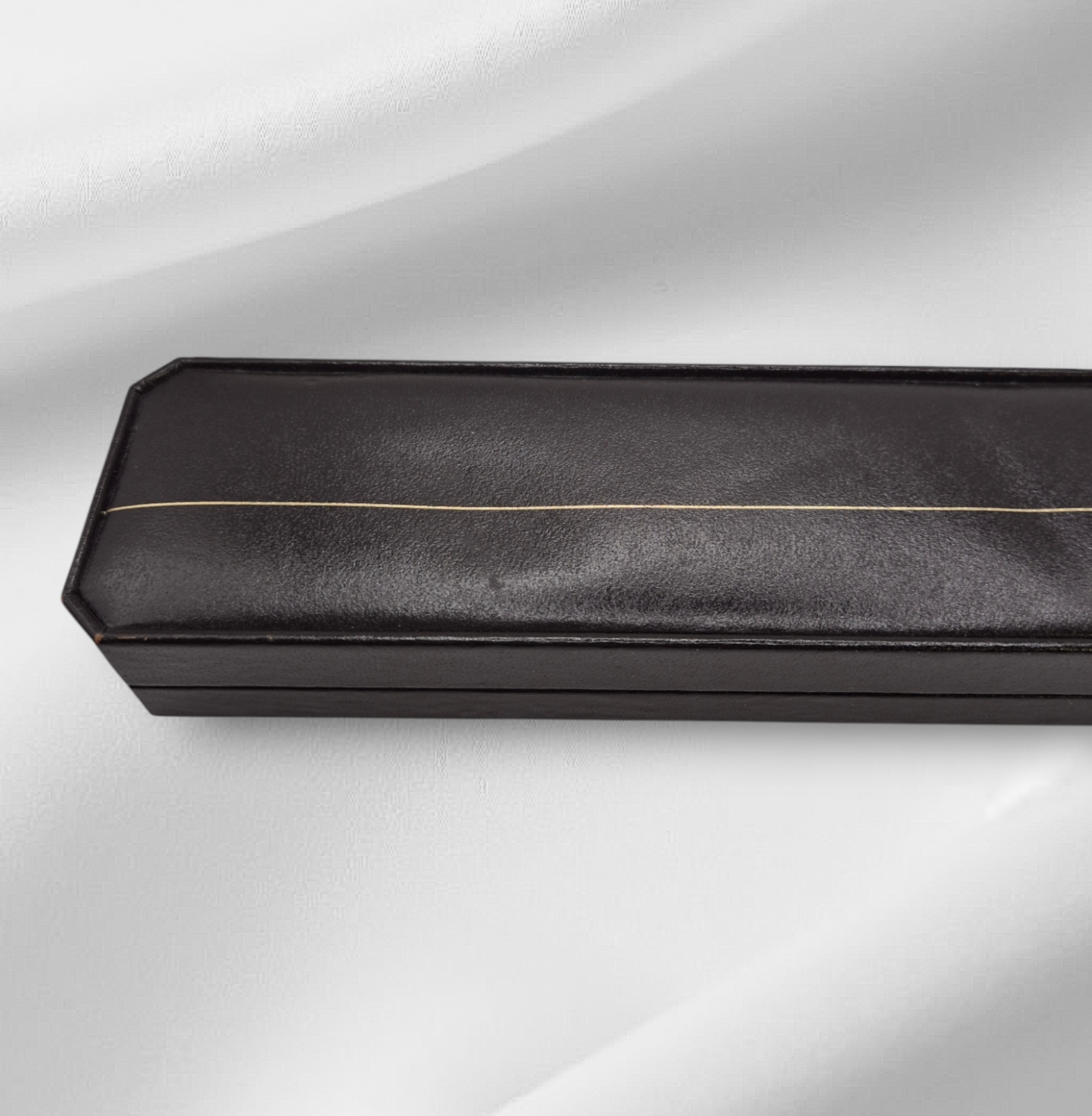 Vintage Longines Watch box 1980-1990s long box for strap watch Burgundy ref:275