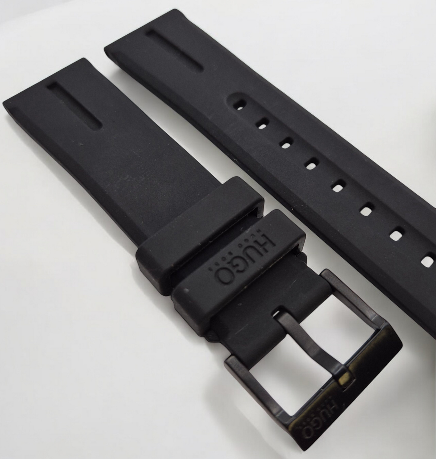 Hugo Boss 22mm Black Rubber sports strap