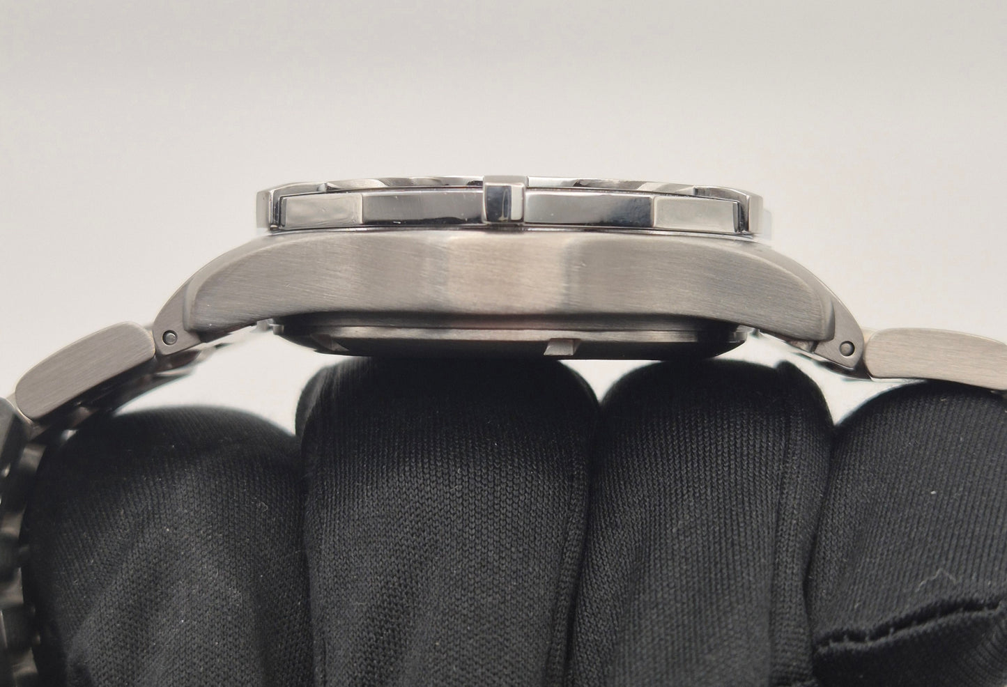 TAG Heuer CN1110 2000 Exclusive Chronograph 40mm Quartz watch Box & Papers