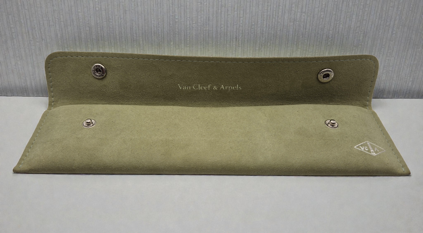 Van Cleef & Arpels Suede bracelet pouch / travel case