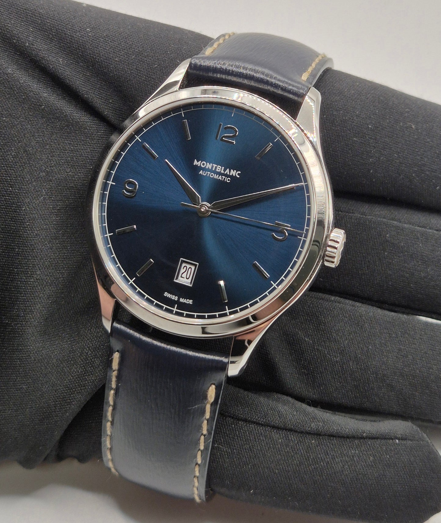 Montblanc Heritage Chronometre 7347 40mm Blue dial Box & Papers