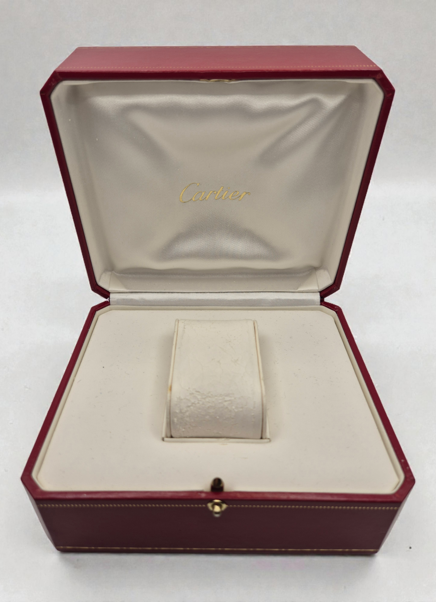 Cartier Watch box CO 1018 Red with gold lining Circa 2000s
