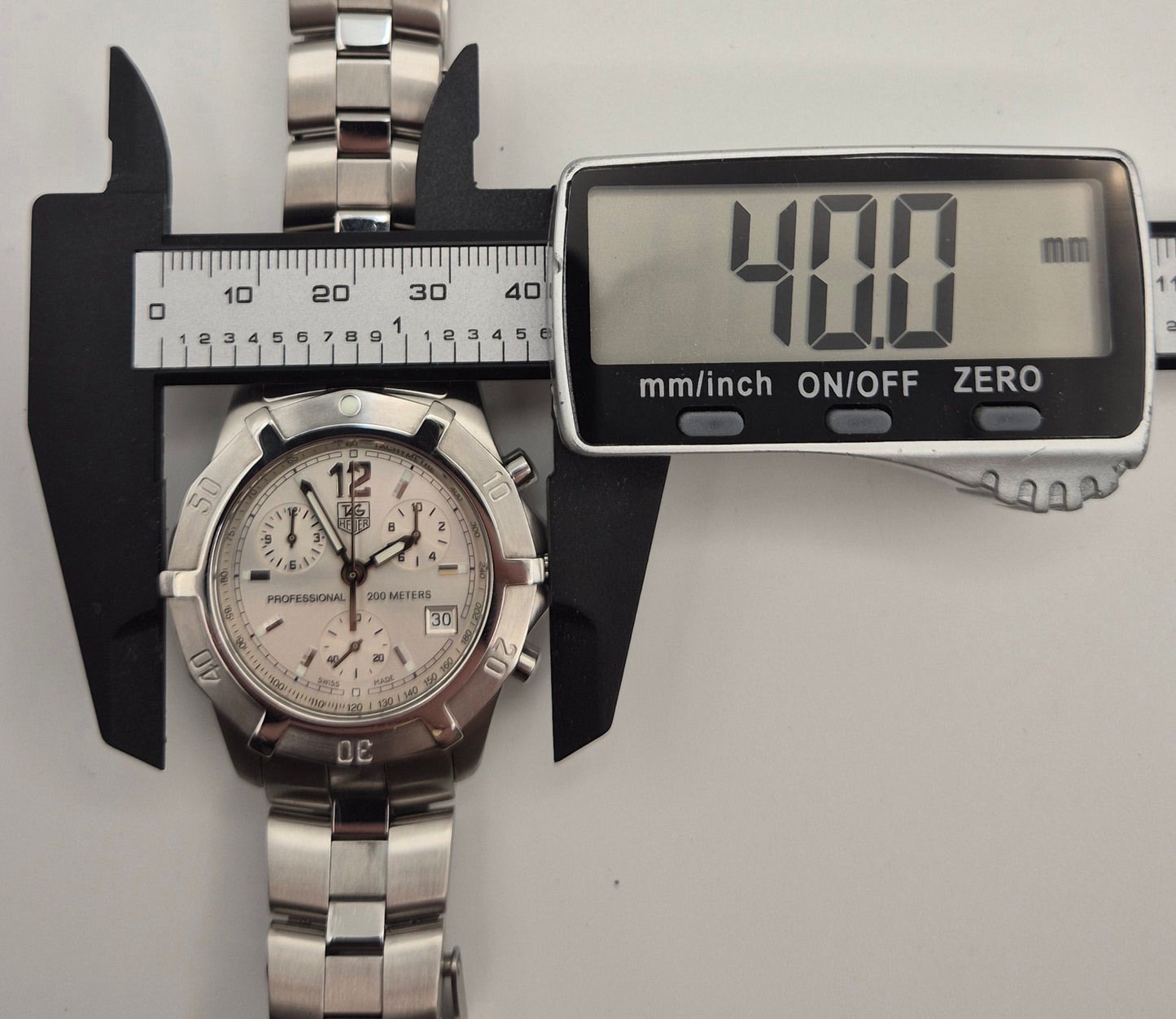 TAG Heuer CN1111 2000 Exclusive Chronograph 40mm Quartz watch Box & Papers 2002