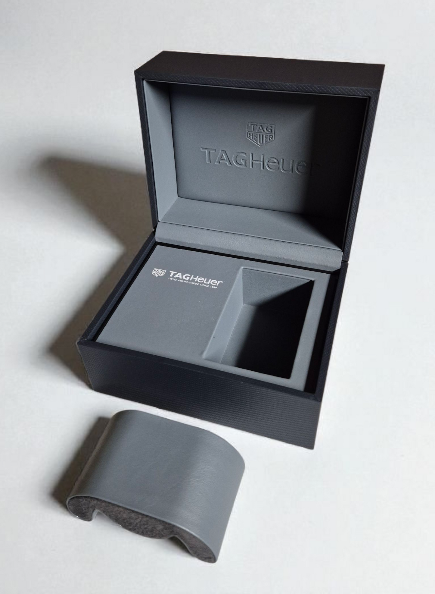 TAG Heuer watch box Modern Design 2020+ design - USED