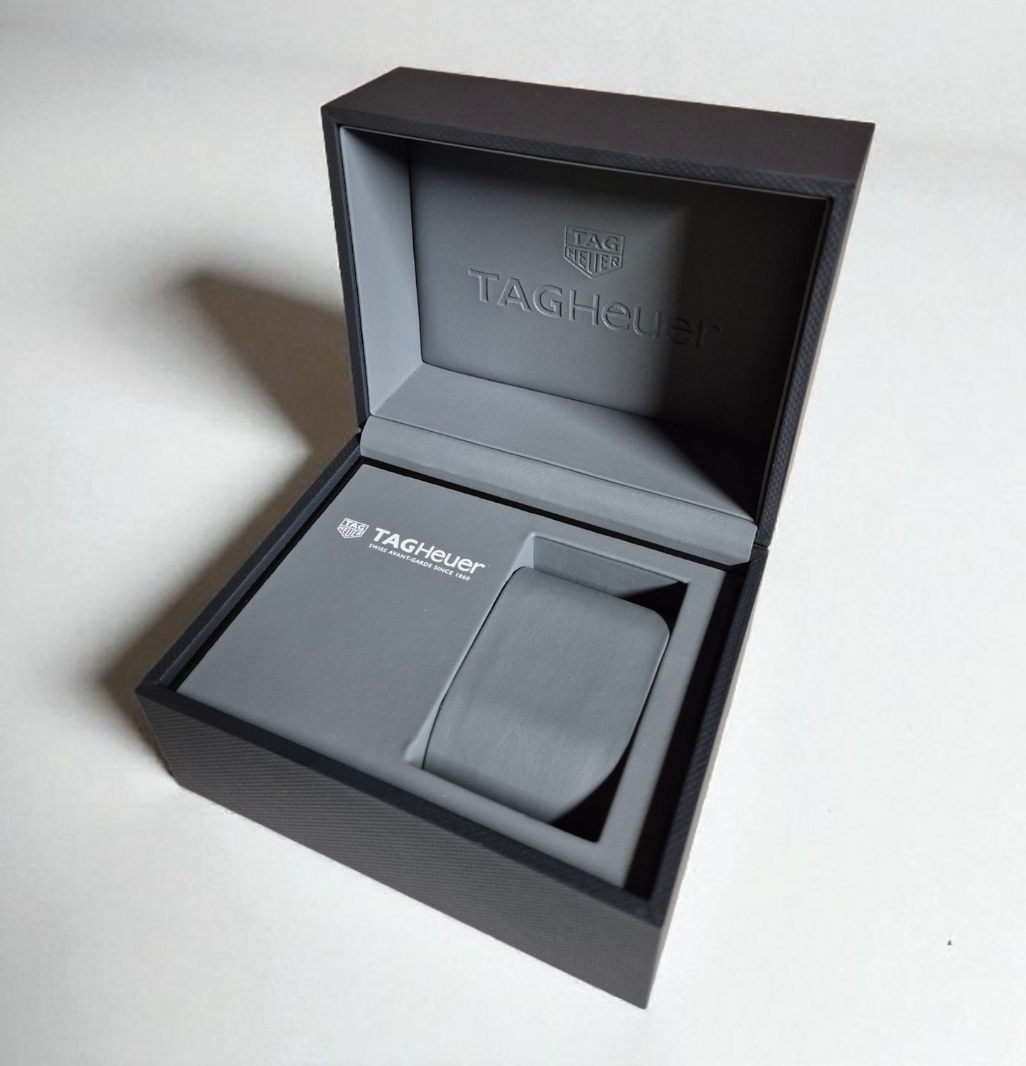 TAG Heuer watch box Modern Design 2020+ design - USED