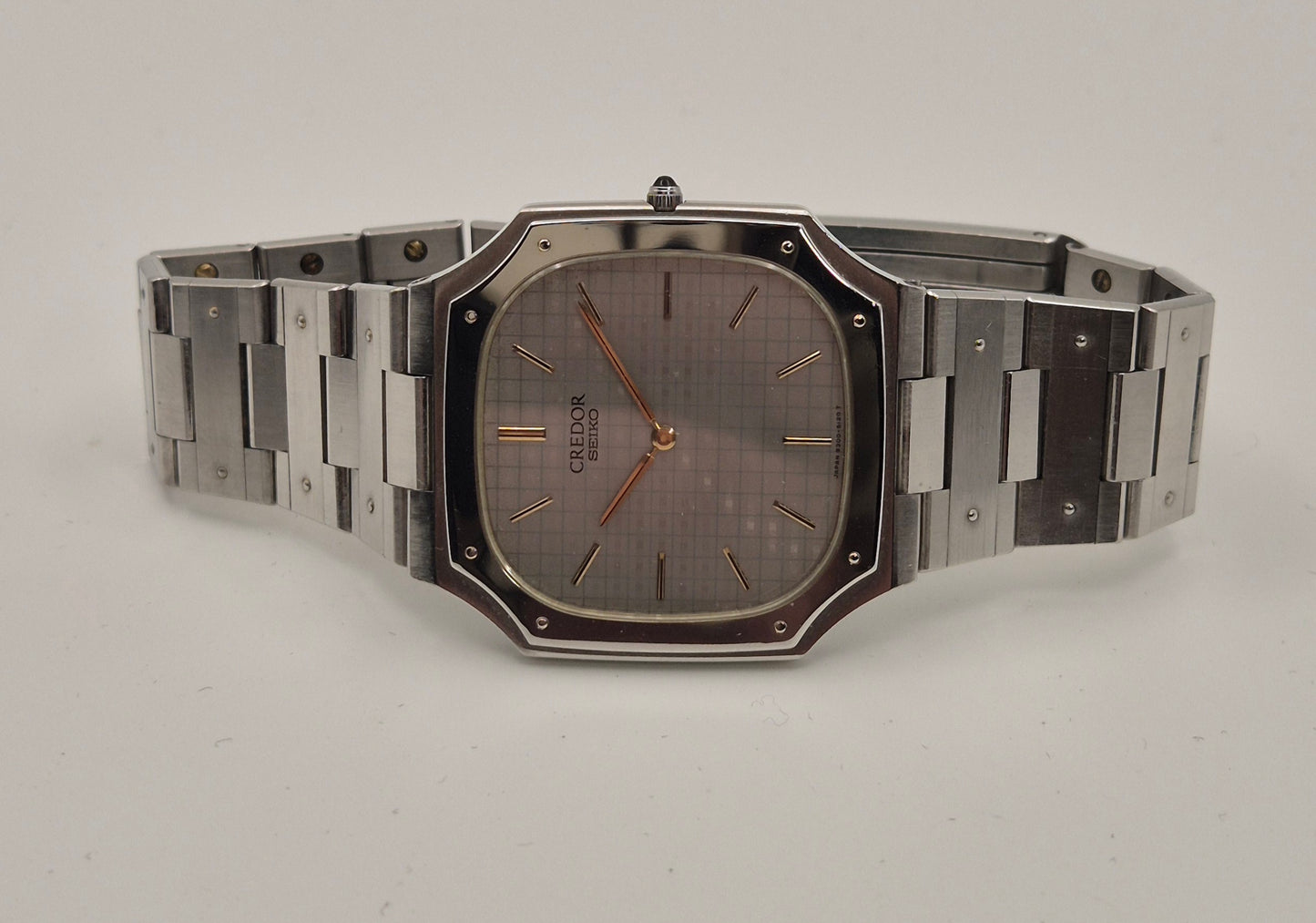 Credor 9300-5070 Ultra thin Quartz watch by Seiko Circa 1980s