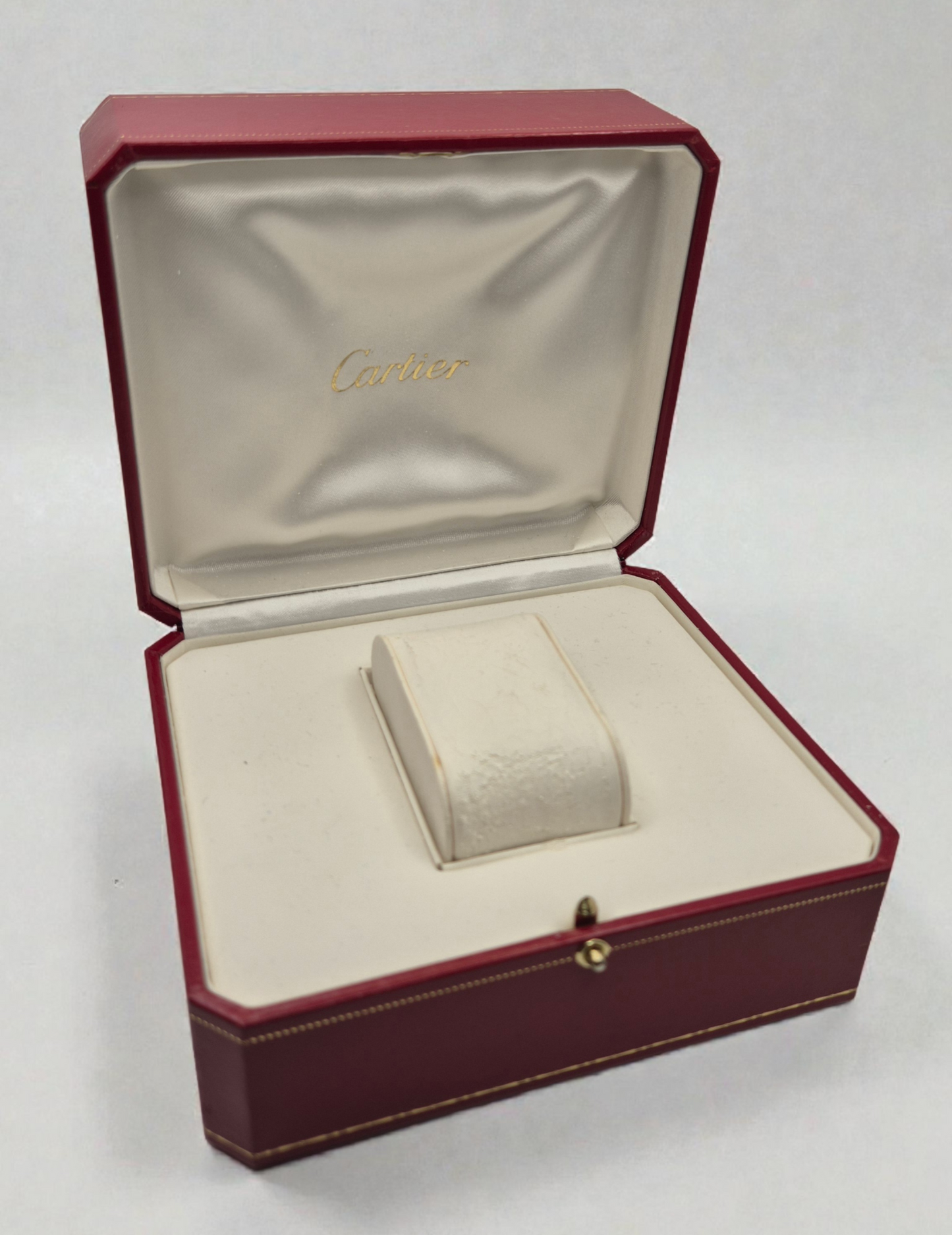 Cartier Watch box CO 1018 Red with gold lining Circa 2000s