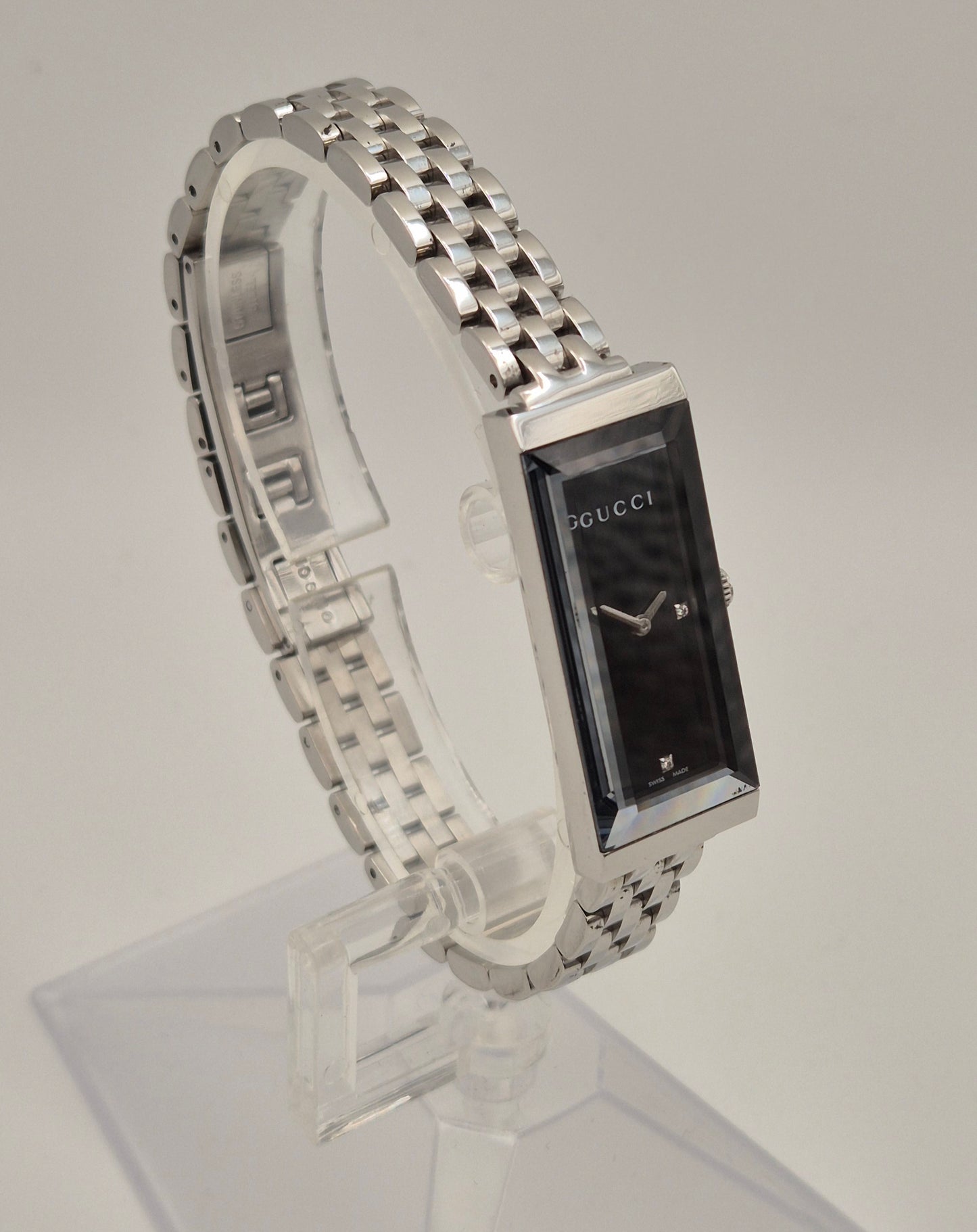 Gucci Ladies G-Frame YA127504 Quartz watch 14mm case Diamond dot dial