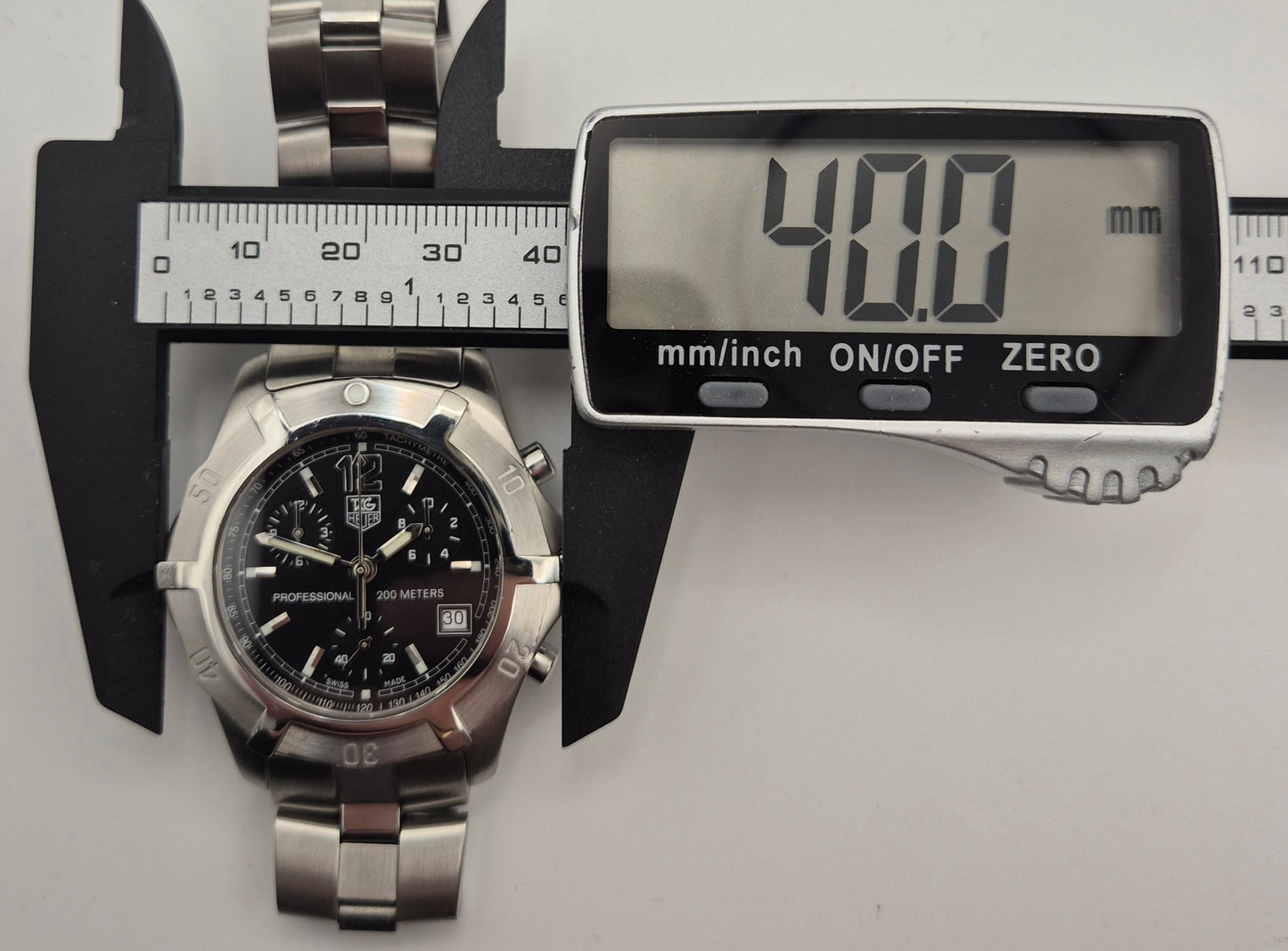 TAG Heuer CN1110 2000 Exclusive Chronograph 40mm Quartz watch Box & Papers