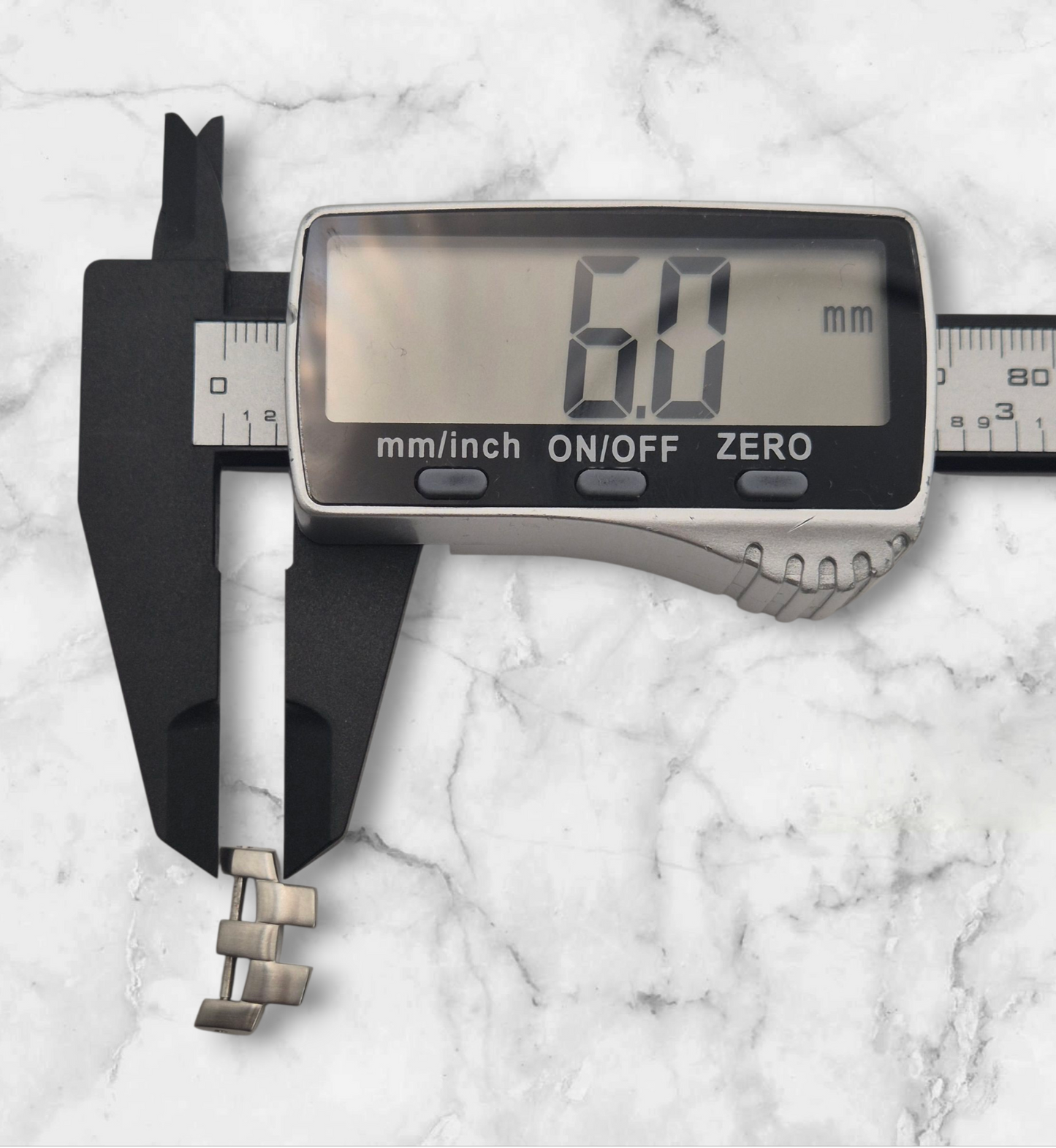 Maurice Lacroix Intuition 59858 Bi-Colour bracelet Half-Link 18mm x 6mm - PRE-OWNED REFURBISHED