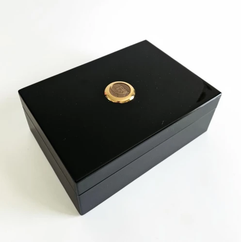 Rolex Cellini black lacquer wood box 50.00.09 with outer box & wallet circa 1990-2000s