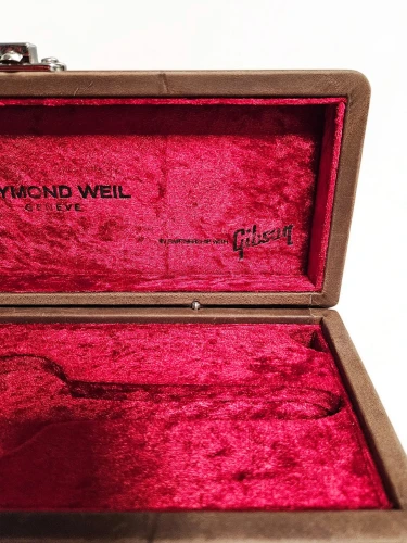 Raymond Weil Gibson Les Paul special edition box + Strap 7740-STC-LPAUL