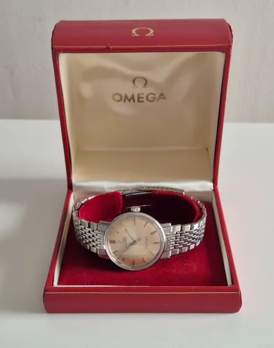 Omega Seamaster De Ville 14765 61SC Automatic watch Champagne patina dial Circa 1961
