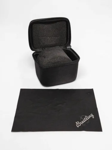 Breitling travel case with cloth
