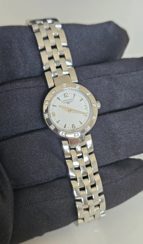 Longines Dolce Vita L5.174.0 White dial with Diamond bezel Box & Papers