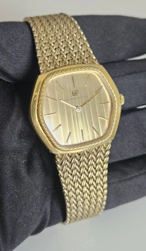 Girard Perregaux Manual wind watch Gold Plated Hexagonal case with integrated bracelet Circa 1980s