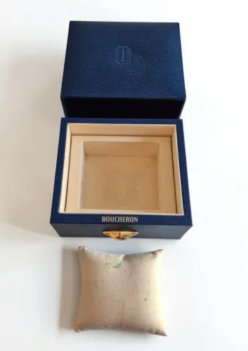 Bucheron watch box blue leather square box