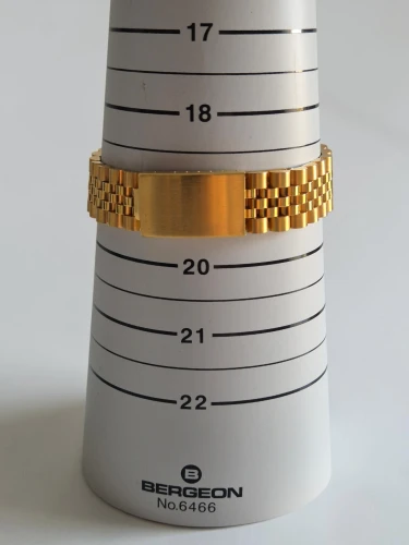 Swiss Ingot Quartz watch Solid 24ct gold ingot in dial Champagne dial Gold plated