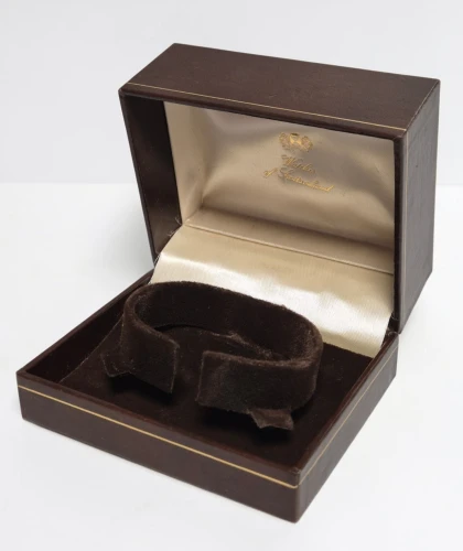 Vintage Watches of Switzerland Black watch box