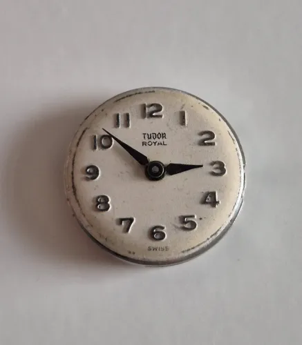 Tudor Royal 17 Rubies Manual wind movement with dial & hands