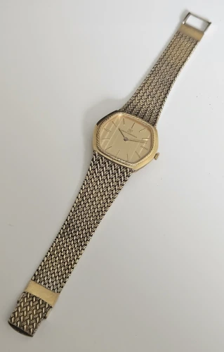 Girard Perregaux Manual wind watch Gold Plated Hexagonal case with integrated bracelet Circa 1980s