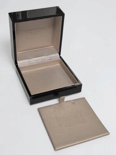 Bvlgari earring box shiny black laquer + outer box