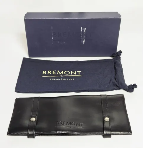Bremont leather watch case / watch box with dust cover & blue outer box