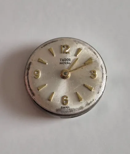 Tudor Royal 17 Rubies Manual wind movement with Silver tone dial & hands