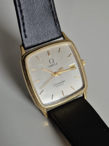 Omega Seamaster Quartz 196.0264 Quartz watch 30mm square case
