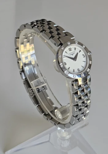 Longines Dolce Vita L5.174.0 White dial with Diamond bezel Box & Papers