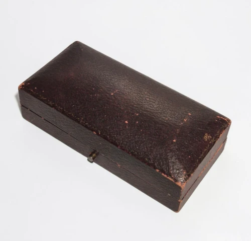 Vintage Vertex 4" watch box Cardboard circa 1940s Dirty dozen era