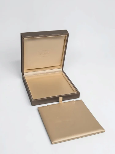 Bvlgari necklace box beige / brown with outer box
