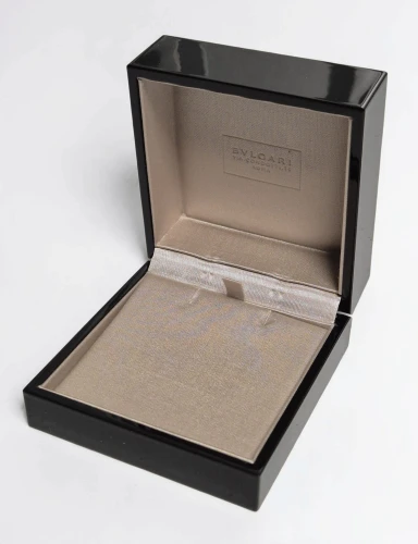 Bvlgari earring box shiny black laquer + outer box
