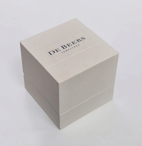De Beers White ring box with black interior & outer box