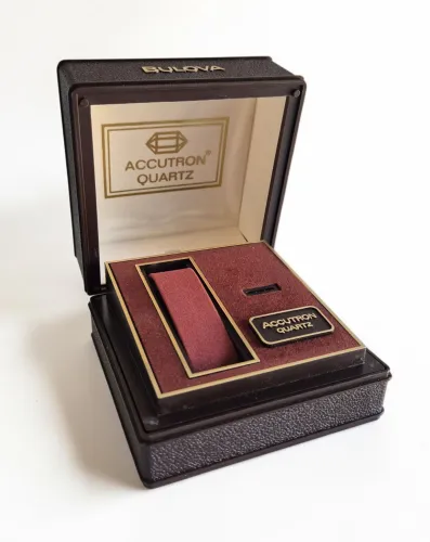 Vintage Bulova Accutron watch box with blank papers circa 1980s-1990s