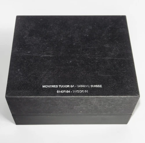 Tudor watch box 51438.64 Black watch box with strap compartment & outer box