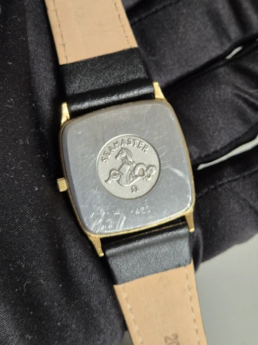 Omega Seamaster Quartz 196.0264 Quartz watch 30mm square case