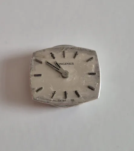Longines 320 movement 17 Jewel manual wind with Tonneau dial & hands
