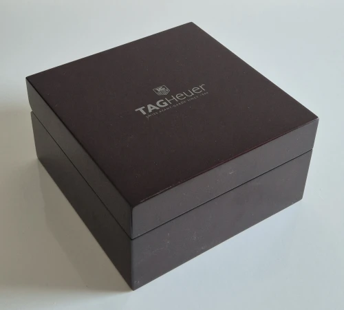 TAG Heuer Grand Carrera watch box Wood box with accessories