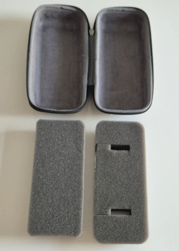TAG Heuer Travel watch boxes - Grey suede fabric with zip