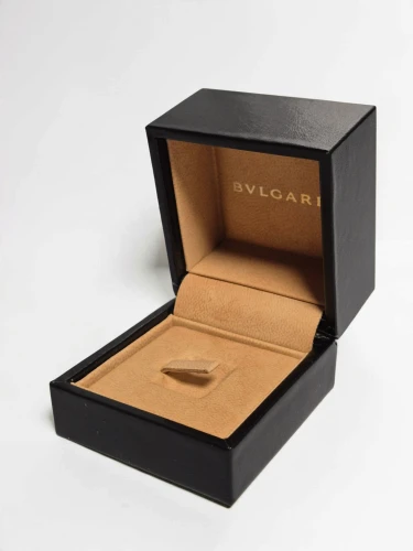 Bvlgari ring box black leather box with tab holder B.ZERO1 / Serpenti / Tubogas